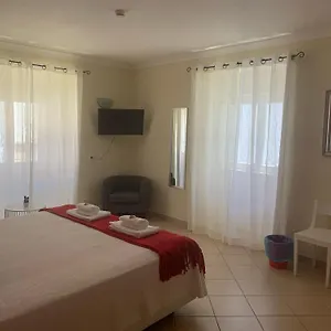 https://blue-moon-hostel.hotelaalgarve.com