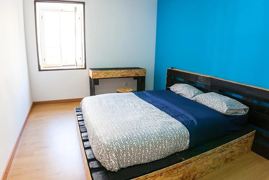 The Pallet - Guest House Santa Cruz  Portugal